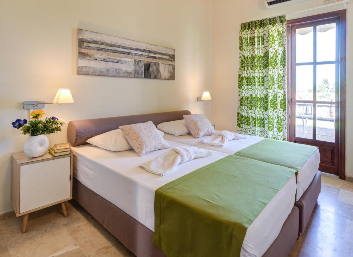 Hotel Chriselen Eleonas Exteriér fotografie